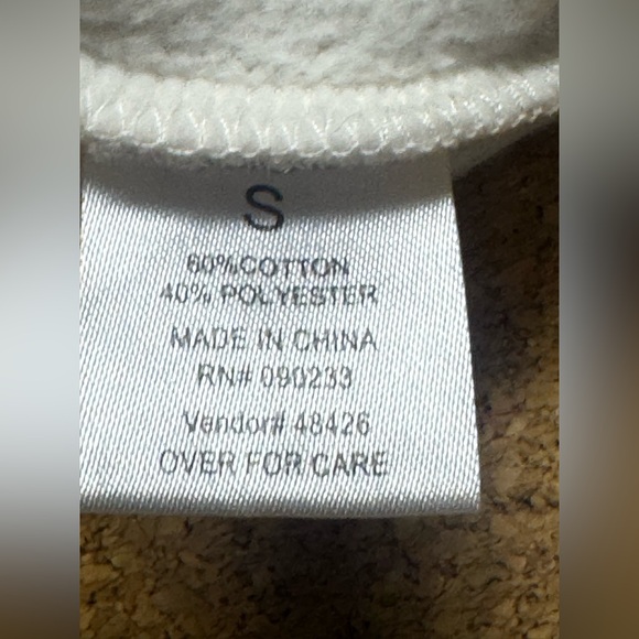 The MET Women's White Crew Neck Sweatshirt PACSUN - Picture 8 of 11